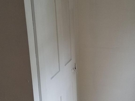 4th image of 112 Chestnut St Floor 2