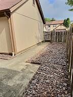 3rd image of 875 Tamara Dr S