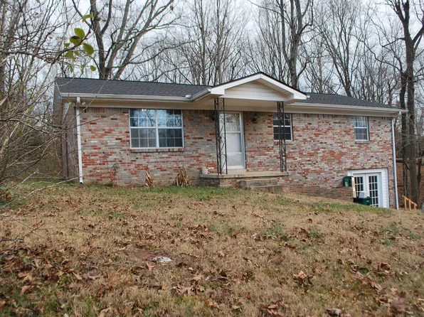 117 Washington Cir, Waverly, TN 37185