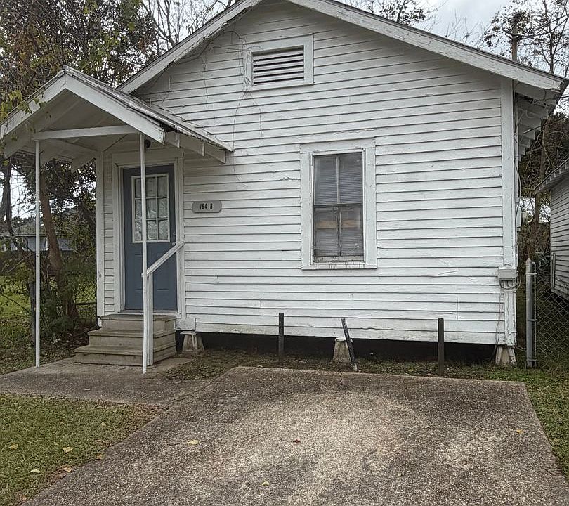 1st image of 164 Hollywood Dr #B