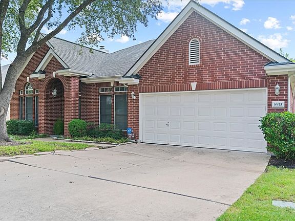 2nd image of 8913 Hachita Dr