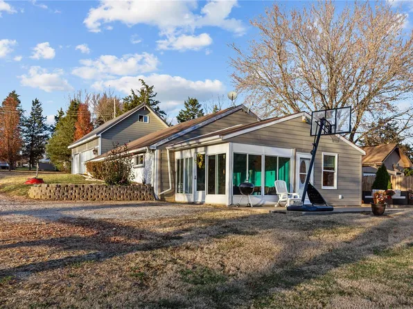 6146 Chippewa Dr, French Village, MO 63036