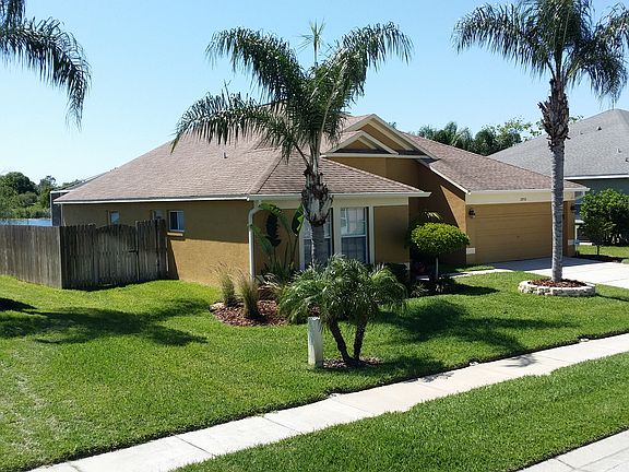 3rd image of 3953 Roswell Pl
