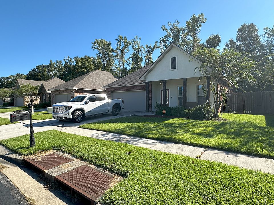 1st image of 12136 Grand Wood Ave
