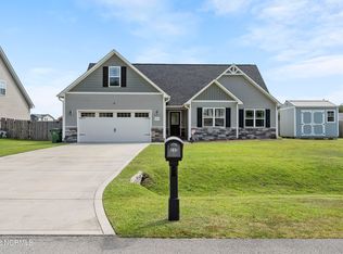 217 Gladstone Dr, Jacksonville, NC 28540