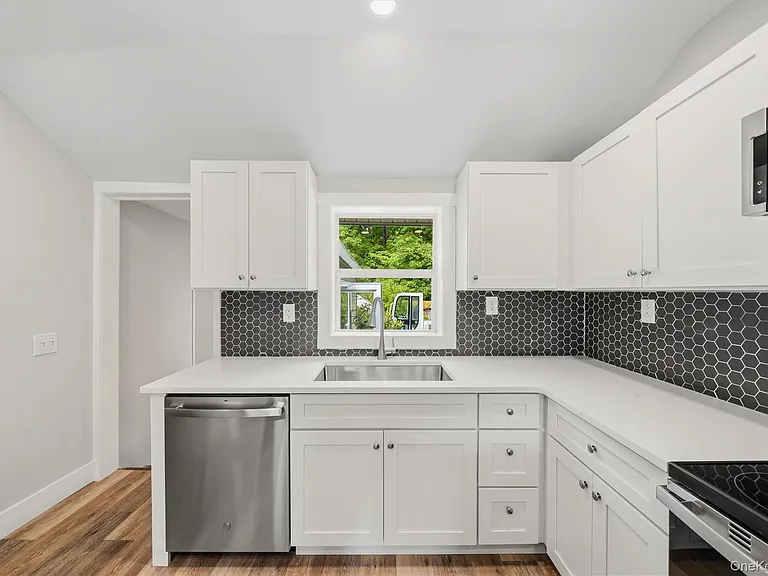 12 Dickerson Pl — Photo 11