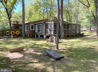 8070 S Page Valley Rd, Luray, VA 22835