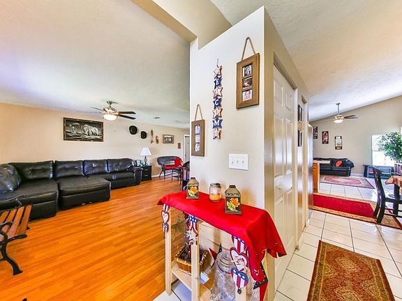 3rd image of 3306 Tallwood Dr