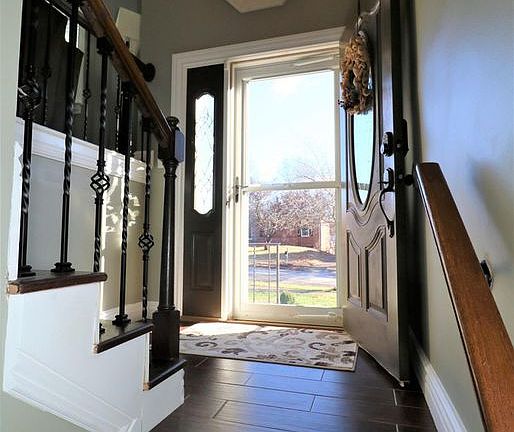 Entrance way downstairs view