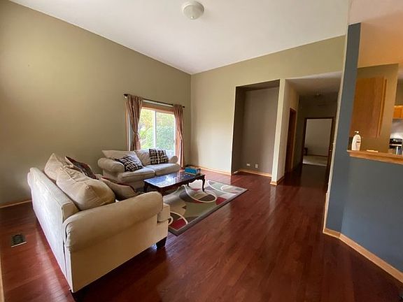2nd image of 1029 Woodview Ct #1029