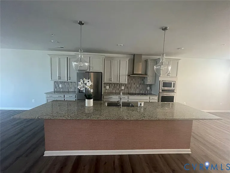 8131 Wistar Creek Mews #B — Photo 2