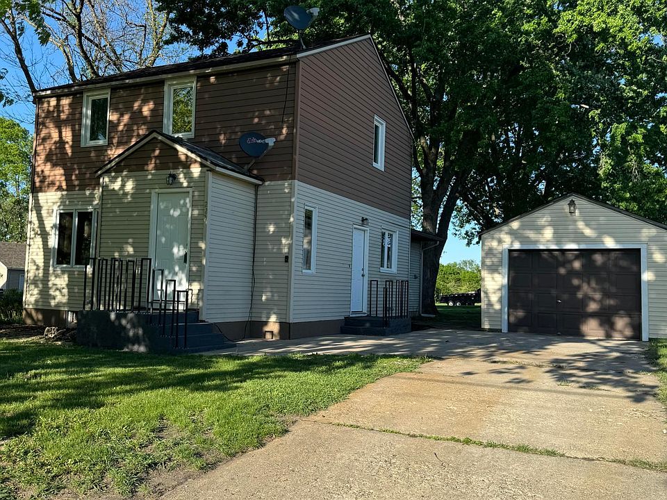 1st image of 225 Powers Ave N