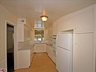 2nd image of 1207 Beverly Estate Dr