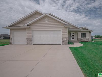 507 Jamie Ln, Sergeant Bluff, IA, 51054
