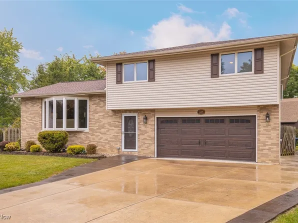 338 Delaware Dr, Brunswick, OH 44212