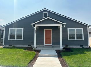 557 NE Loucks Rd, Madras, OR 97741