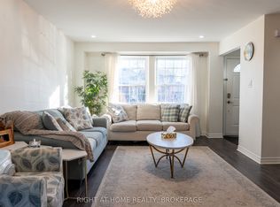 2377 Holyhead Dr, Burlington, ON L7P 3V2
