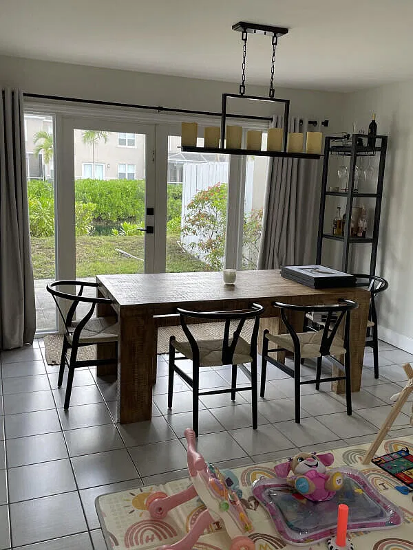 2 bed, 2.0 bath, 1472 sqft, $3,600 — Photo 4