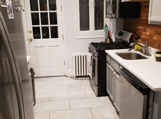 104 15th St SE, Washington, DC 20003