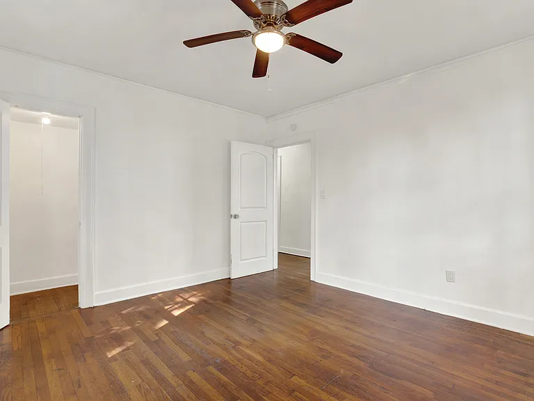 1501 E 35th St — Photo 18