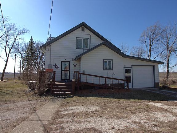 4th image of 3458 Hayes Ave