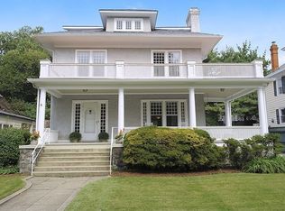 9 Primrose St, Chevy Chase, MD 20815