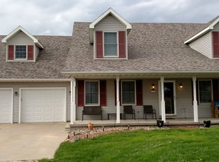 205 E Washington St, Yates City, IL 61572
