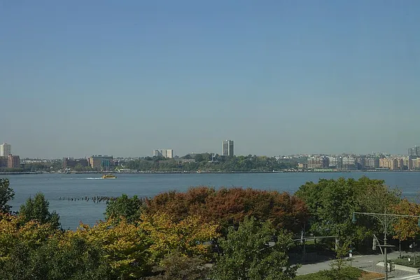 Rented by Keller Williams NYC | media 20