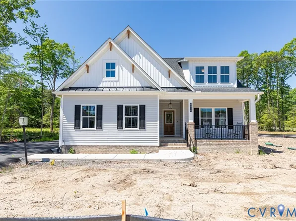 110 Logan Way, Tappahannock, VA 22560