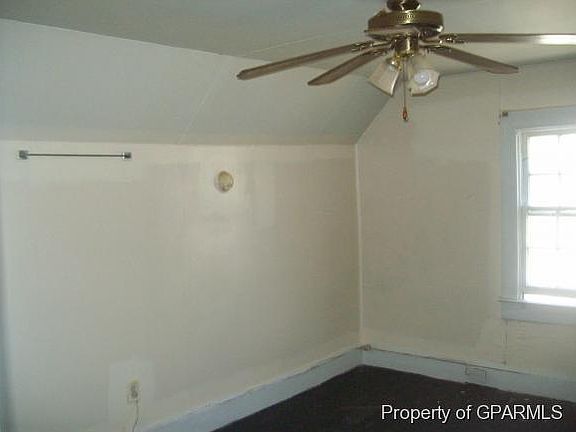 4th image of 2521 S Memorial Dr