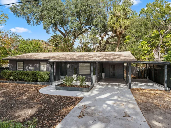 4303 W Woodlawn Ave, Tampa, FL 33614