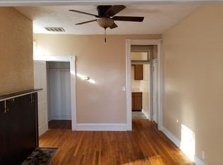 1302 S 31st St APT 5, Omaha, NE 68105