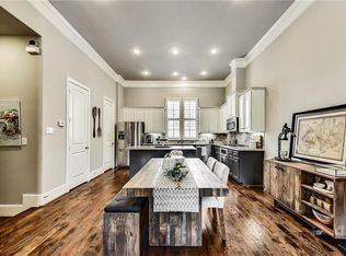 429 S Cesar Chavez Blvd, Dallas, TX 75201