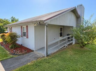 3312 Iron Gate Dr, White Pine, TN 37890