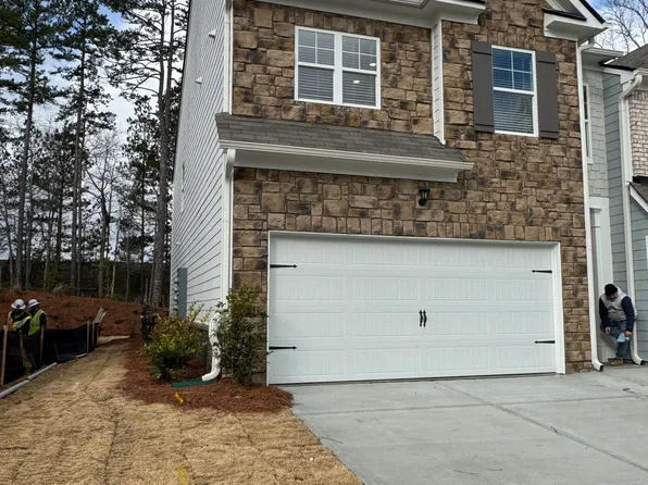 3330 Greyton Dr, Buford, GA