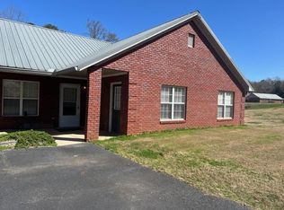 142 Runners Ln, Maysville, GA 30558