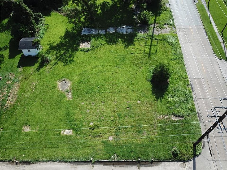 1st image of 626 W 18th St