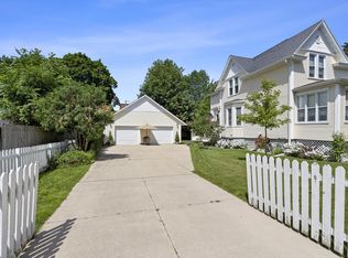 509 Superior Ave, Oconto, WI 54153