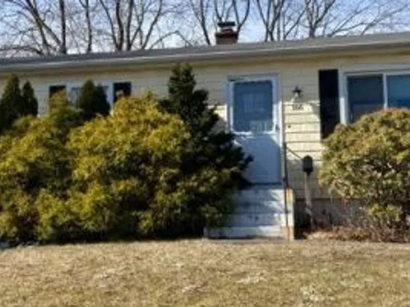166 Shawmut Ave, North Haven, CT 06473