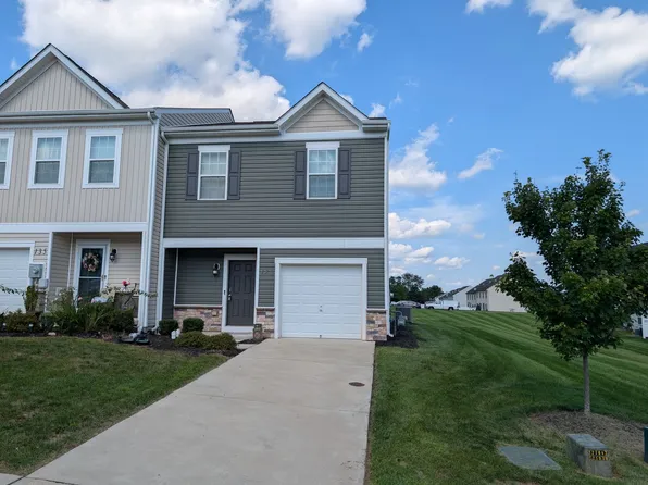 125 Maple Run Dr, York, PA 17404
