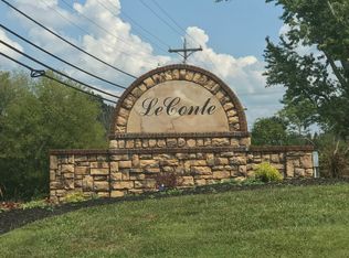 1820 Clingman View Dr, Alcoa, TN 37701