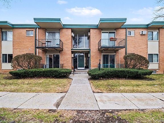 5th image of 1840 Axtell Dr APT 7