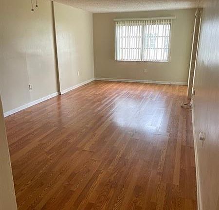 2nd image of 6503 Winfield Blvd APT 107-D