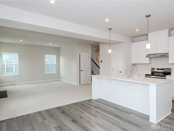 5th image of 1230 Deer Valley Dr