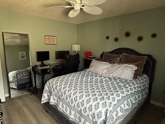 4th image of 1203 Ravens Crest Dr