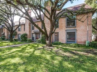7808 Meadow Park Dr APT 123, Dallas, TX 75230