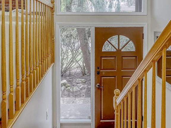 4th image of 12 Woodwind Lane