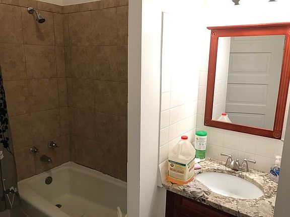 2nd image of 2502 N Kedzie Blvd APT 1H