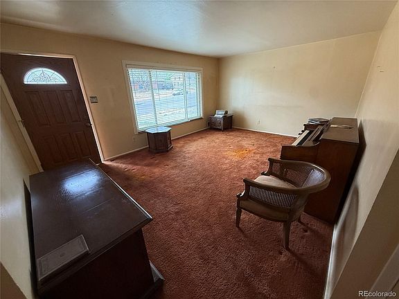 4th image of 2844 S Raleigh Street