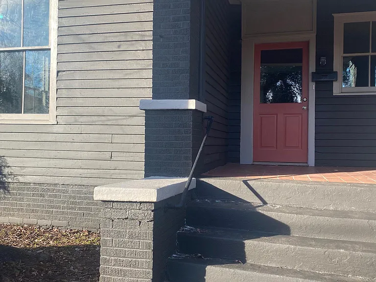 661 Gillette Ave SW — Photo 34
